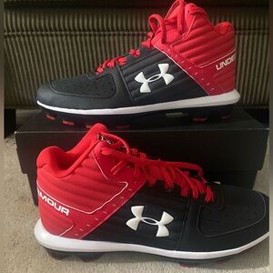 BNIB Under Armour Black and Red Molded Baseball Cleats size 11